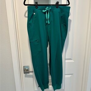 Figs Zamora Joggers in Hunter Green